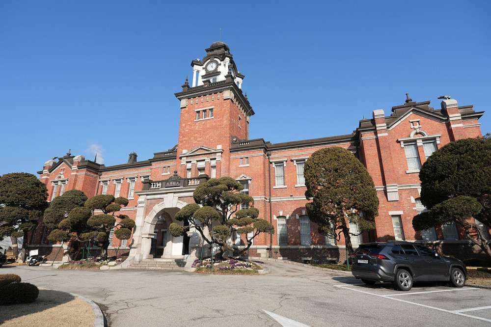 Seoul Revisited: Finding Retro Japanese Architecture in Korea