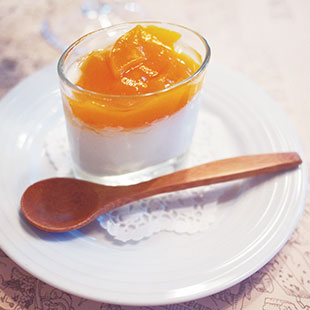Cream cheese mousse topped with mango