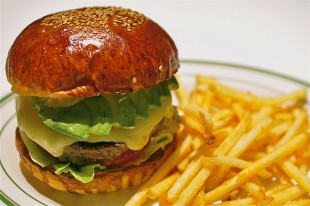 1097-burger-sp-the-smile