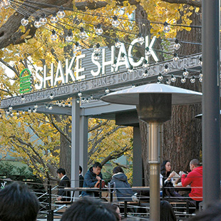Entrance to Shake Shack