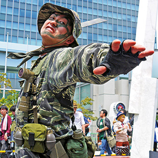 Cosplayer at Comiket