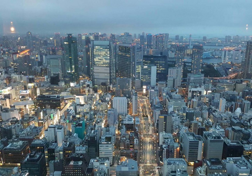 Best Tokyo Rooftop Bars: Drink with a View | Metropolis Magazine Japan