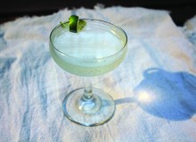 Japanese 75 Recipe - Metropolis Japan