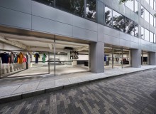 HOMME PLISSÉ ISSEY MIYAKE Opens Flagship Store - Metropolis Japan