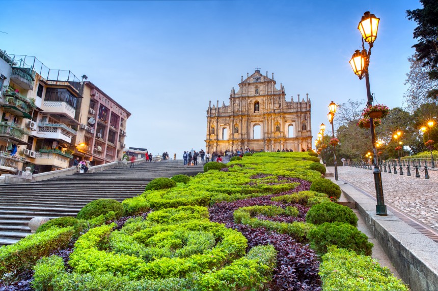Carnivals, Cuisine and Leisure in Macao