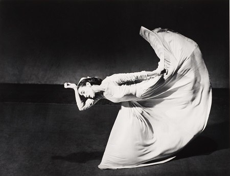 Barbara Morgan, "Martha Graham, Letter to the World, Kick", 1940, Gelatin silver print, Collection of Tokyo Photographic Art Museum