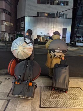 The Japanese Salaryman Who Quit His Job with Nothing but a Handpan