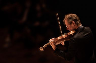 Richard Tognetti – Kioi Hall Chamber Orchestra