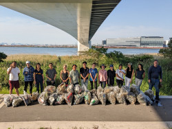 Join the Community to Clean up the Tokyo Riverscape
