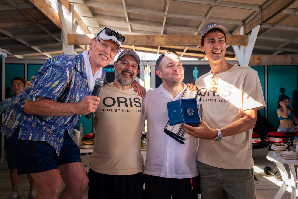 Metropolis 30th Anniversary celebration lucky winners walked away with top-tier giveaways, including a luxury Oris diving watch and two free JetStar Airlines tickets to Okinawa