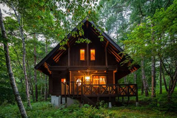 Escape to Zaltana Cabin in the Mountains of Nagano
