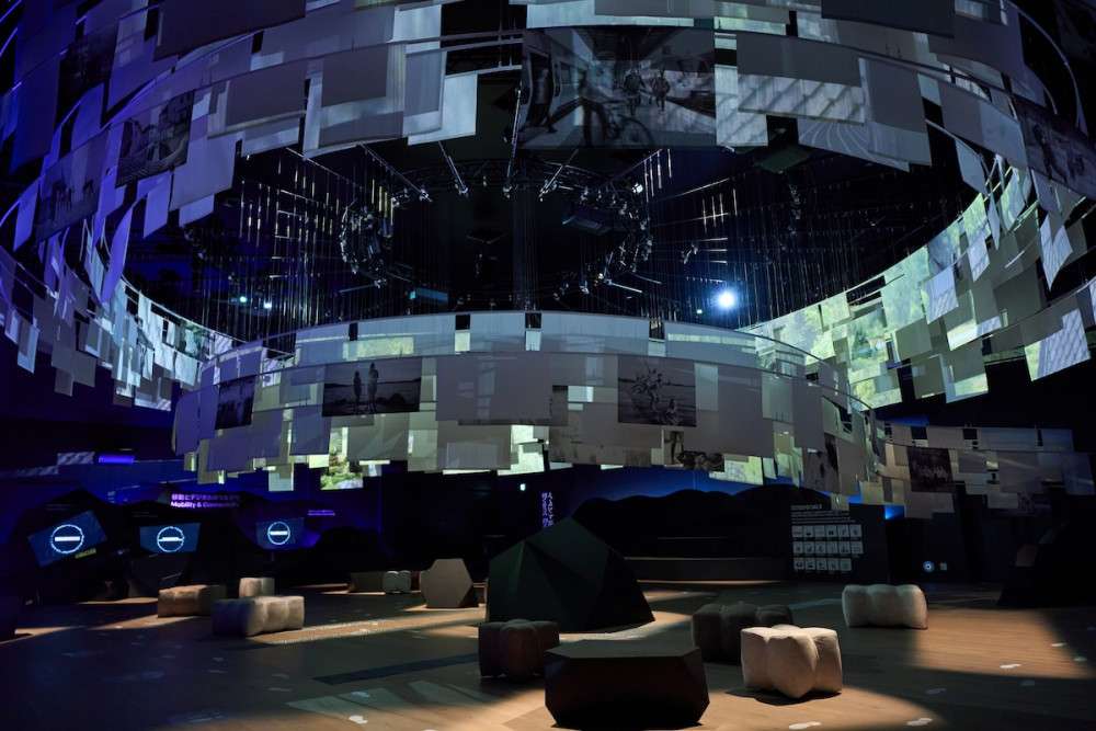 The exhibit of the Nordic Expo with scrolls and projection