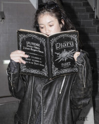 GIRLFRIENDZ “Diary” Live