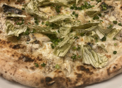 Pizza Marumo - Metropolis Japan