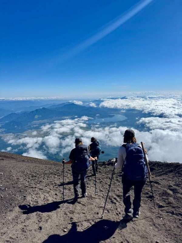 Climb Mount Fuji with Urban Heroes! - Metropolis Japan