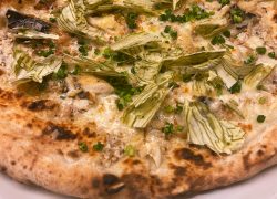 Pizza Marumo - Metropolis Japan