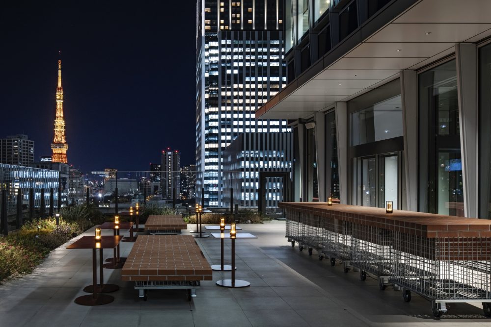 Sip Beer With Tokyo Tower Views at TERRACE de TACOS - Metropolis Japan