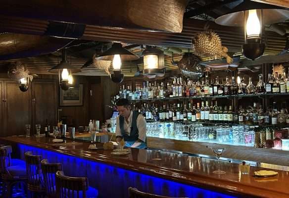Boathouse Bar: Trader Vic’s - Metropolis Japan